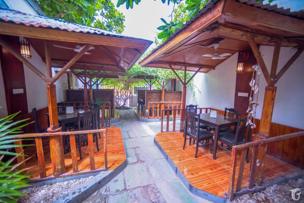 Gunbaru Inn Ukulhas Exterior foto